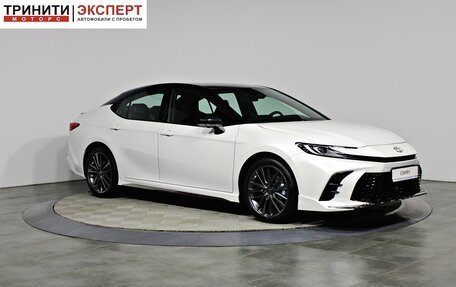 Toyota Camry, 2025 год, 4 940 000 рублей, 3 фотография