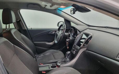 Opel Astra J, 2010 год, 620 000 рублей, 14 фотография