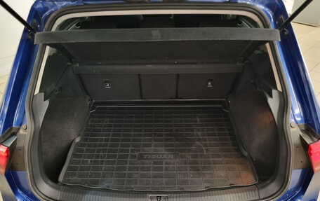 Volkswagen Tiguan II, 2021 год, 2 350 000 рублей, 15 фотография