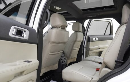 Ford Explorer VI, 2013 год, 1 499 000 рублей, 8 фотография