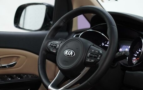 KIA Carnival III, 2016 год, 2 249 000 рублей, 7 фотография