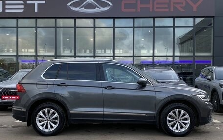 Volkswagen Tiguan II, 2021 год, 2 319 000 рублей, 5 фотография