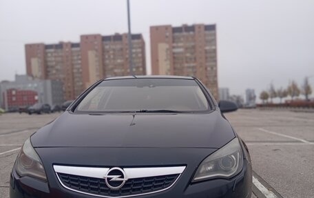 Opel Astra J, 2011 год, 670 000 рублей, 4 фотография