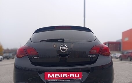 Opel Astra J, 2011 год, 670 000 рублей, 5 фотография