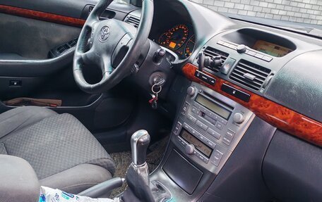 Toyota Avensis III рестайлинг, 2005 год, 510 000 рублей, 13 фотография