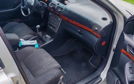 Toyota Avensis III рестайлинг, 2005 год, 510 000 рублей, 14 фотография