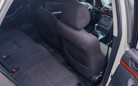 Toyota Avensis III рестайлинг, 2005 год, 510 000 рублей, 17 фотография