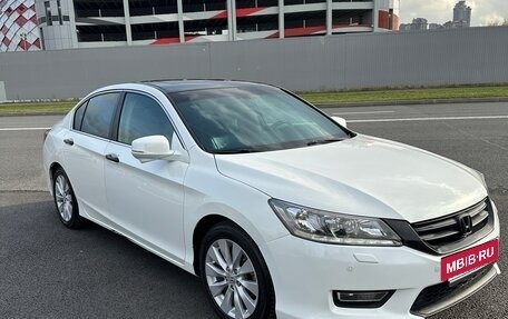 Honda Accord IX рестайлинг, 2013 год, 1 420 000 рублей, 3 фотография