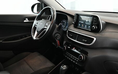 Hyundai Tucson III, 2018 год, 2 590 000 рублей, 10 фотография