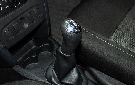 Renault Logan II, 2019 год, 1 150 000 рублей, 19 фотография