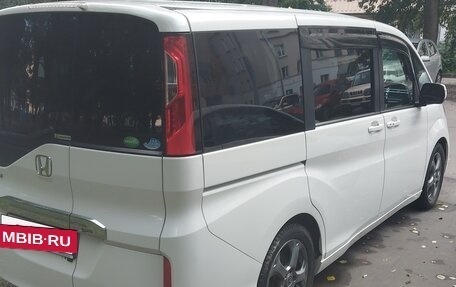 Honda Stepwgn IV, 2015 год, 1 650 000 рублей, 5 фотография