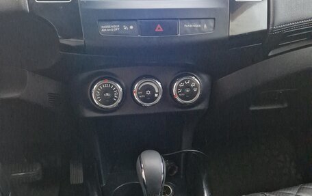 Mitsubishi Outlander III рестайлинг 3, 2011 год, 1 245 000 рублей, 12 фотография