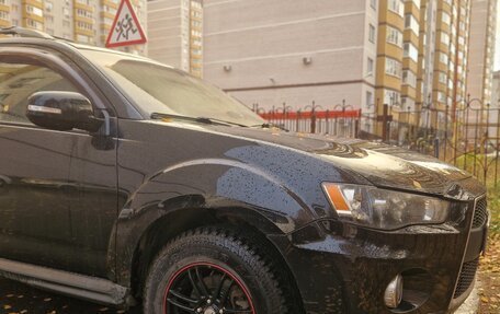 Mitsubishi Outlander III рестайлинг 3, 2011 год, 1 245 000 рублей, 14 фотография