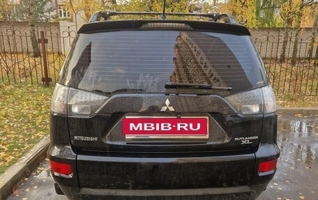 Mitsubishi Outlander III рестайлинг 3, 2011 год, 1 245 000 рублей, 15 фотография