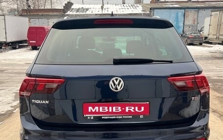 Volkswagen Tiguan II, 2017 год, 1 950 000 рублей, 4 фотография