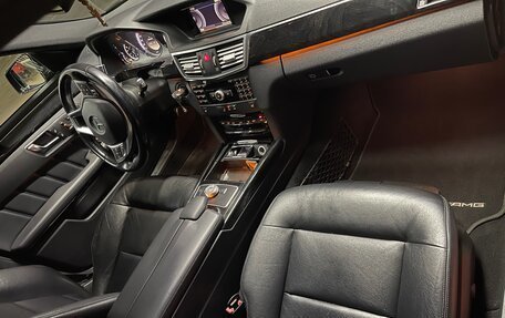 Mercedes-Benz E-Класс, 2012 год, 1 550 000 рублей, 12 фотография