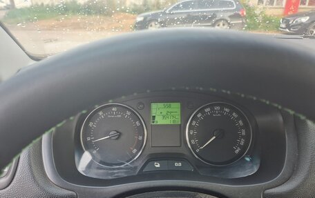 Skoda Fabia II, 2011 год, 400 000 рублей, 9 фотография