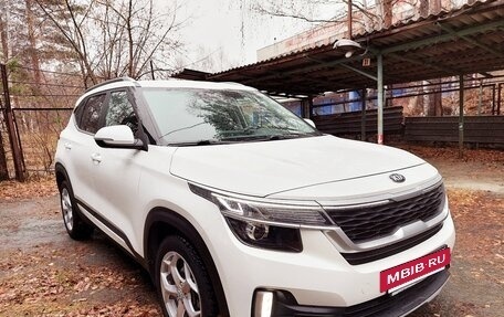 KIA Seltos I, 2020 год, 2 000 000 рублей, 2 фотография