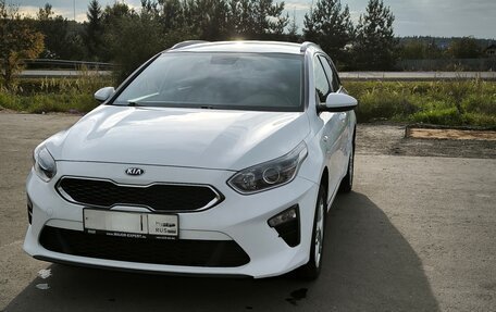 KIA cee'd III, 2021 год, 1 920 000 рублей, 6 фотография