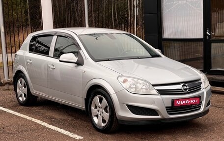 Opel Astra H, 2012 год, 549 000 рублей, 1 фотография