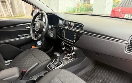 KIA Rio IV, 2019 год, 1 570 000 рублей, 8 фотография