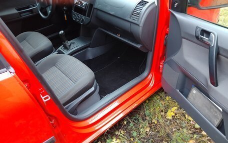 Volkswagen Polo IV рестайлинг, 2007 год, 350 000 рублей, 17 фотография