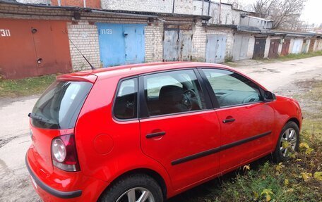 Volkswagen Polo IV рестайлинг, 2007 год, 350 000 рублей, 21 фотография