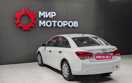 Chevrolet Cruze II, 2013 год, 599 000 рублей, 6 фотография