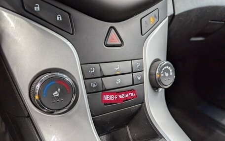 Chevrolet Cruze II, 2013 год, 599 000 рублей, 21 фотография