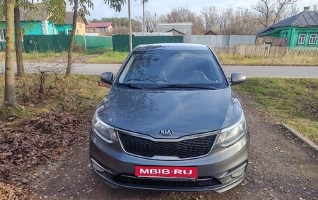 KIA Rio III рестайлинг, 2016 год, 1 020 000 рублей, 1 фотография