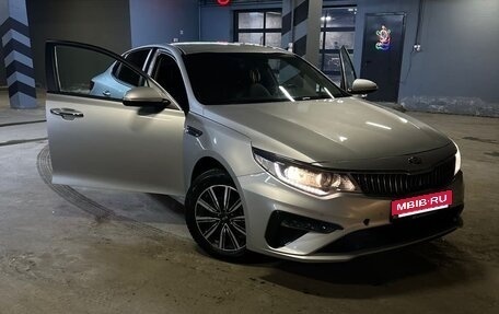 KIA Optima IV, 2019 год, 2 200 000 рублей, 5 фотография