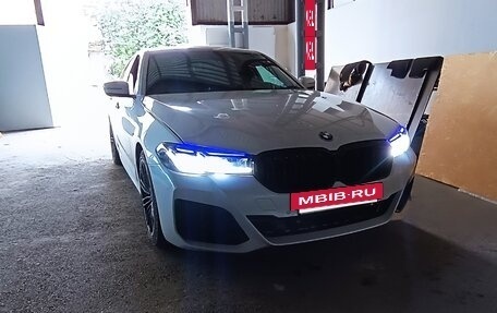 BMW 5 серия, 2019 год, 2 650 000 рублей, 9 фотография