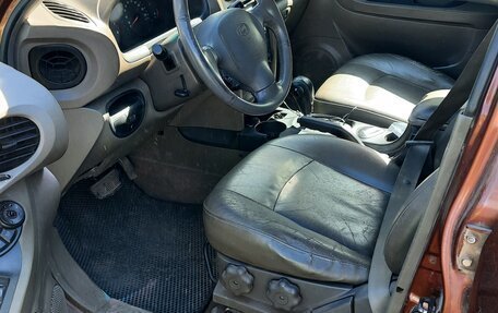 Hyundai Santa Fe III рестайлинг, 2002 год, 370 000 рублей, 3 фотография