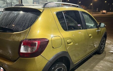 Renault Sandero II рестайлинг, 2016 год, 990 000 рублей, 4 фотография