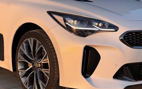 KIA Stinger I, 2020 год, 3 350 000 рублей, 9 фотография