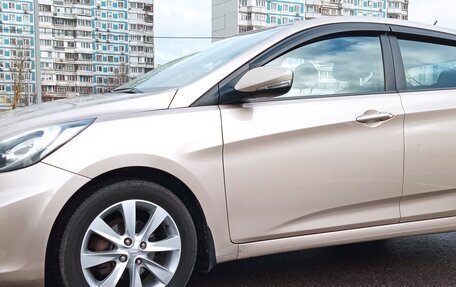 Hyundai Solaris II рестайлинг, 2013 год, 775 000 рублей, 5 фотография