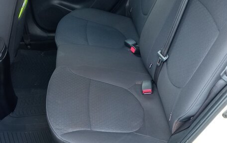 Hyundai Solaris II рестайлинг, 2013 год, 775 000 рублей, 17 фотография