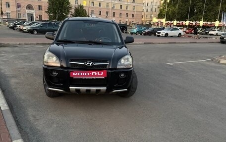 Hyundai Tucson III, 2008 год, 790 000 рублей, 2 фотография