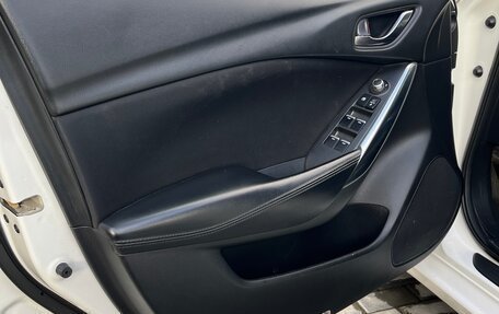 Mazda 6, 2018 год, 1 900 000 рублей, 27 фотография