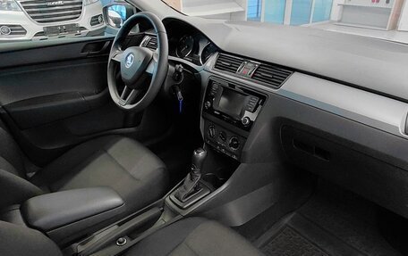 Skoda Rapid I, 2016 год, 985 000 рублей, 4 фотография