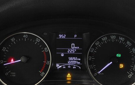 Skoda Rapid I, 2016 год, 985 000 рублей, 14 фотография