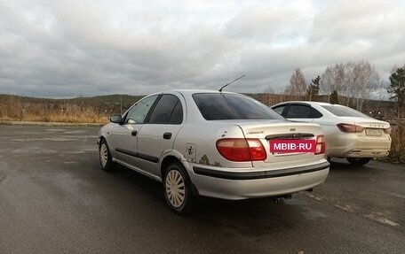 Nissan Almera, 2001 год, 300 000 рублей, 6 фотография