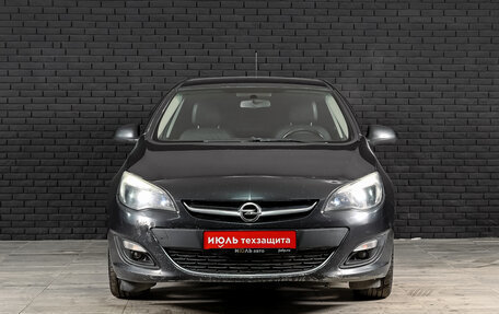 Opel Astra J, 2013 год, 600 000 рублей, 2 фотография