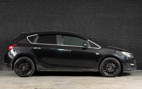 Opel Astra J, 2013 год, 600 000 рублей, 9 фотография