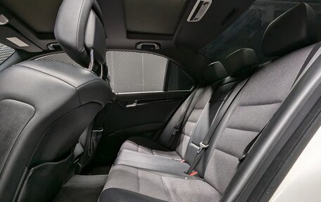 Mercedes-Benz C-Класс, 2010 год, 1 050 000 рублей, 33 фотография