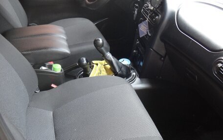 Chevrolet Niva I рестайлинг, 2010 год, 530 000 рублей, 7 фотография