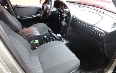 Chevrolet Niva I рестайлинг, 2010 год, 530 000 рублей, 11 фотография