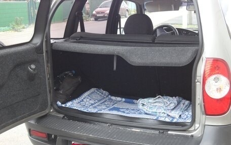 Chevrolet Niva I рестайлинг, 2010 год, 530 000 рублей, 5 фотография