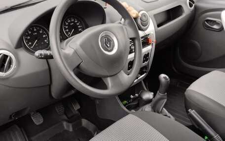 Renault Logan I, 2013 год, 800 000 рублей, 10 фотография