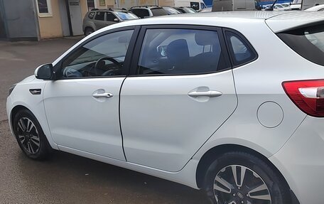 KIA Rio III рестайлинг, 2013 год, 900 000 рублей, 7 фотография